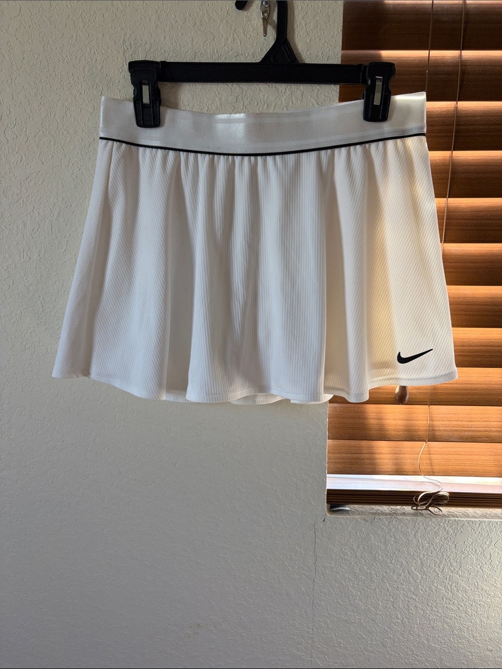 Nike Dri-Fit Women’s White Skort with Contrast Trim